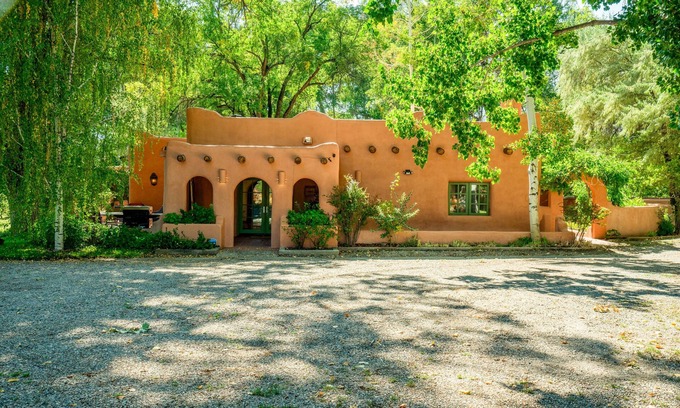 Taos House | Inviting dog-friendly house with hot tub, patio, grill, & W/D
