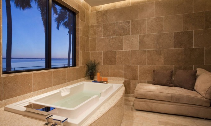 East Biloxi Resort | IP Casino Resort Spa - Biloxi