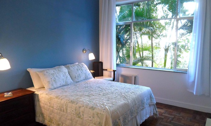 Ipanema Apartment | Ipanema Beach Apartment with Garden View