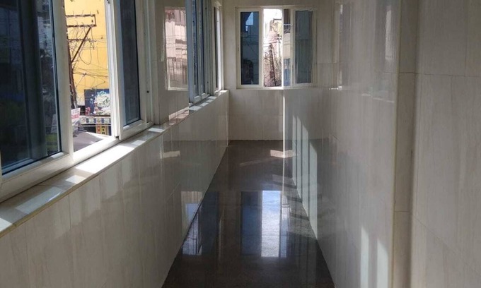 Nellore Hotel | iROOMZ GVK Residency