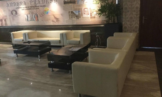 Anantapur Hotel | Iroomz Hotel SR Grand