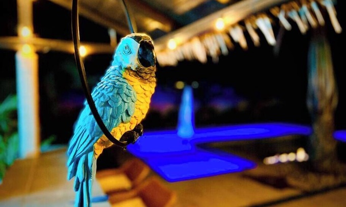 Terra Lago Villa | Island Breeze - Tiki Bar/Pool/Spa/Sleeps 10