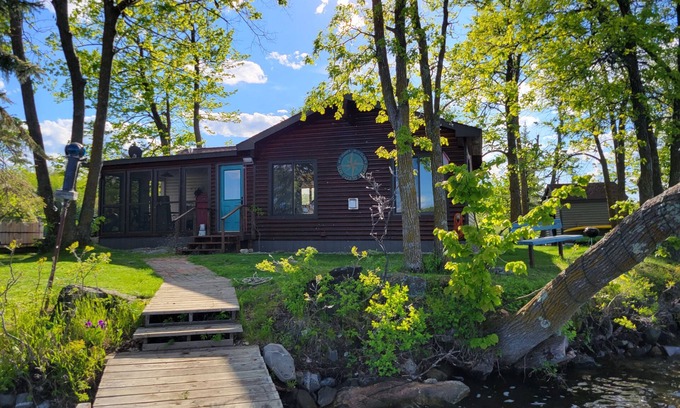 Orr Cabin | Island Cabin in Orr MN