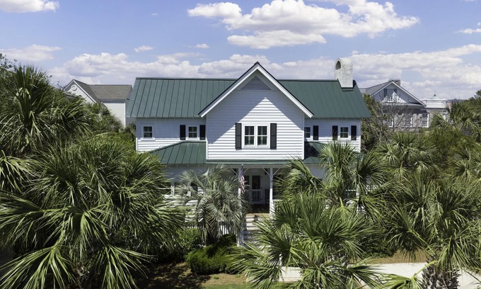Debordieu Colony House | Island House Updated DeBordieu Home just steps away from the beach