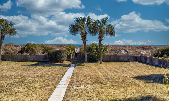 Golden Mile House | Isle of the Palms ( 9 Bedroom home ) by RedAwning