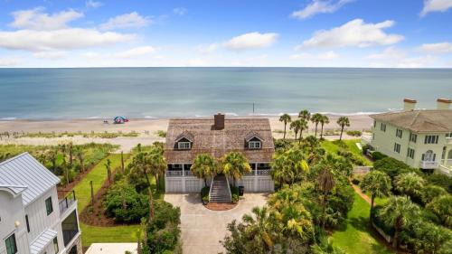 Debordieu Colony House | It'll Dieu home by Peace Vacations