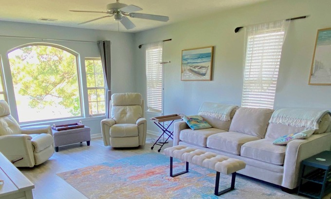 Pawleys Island Cabin | It's all about the view! 2 Bedroom, 2 bath True Blue