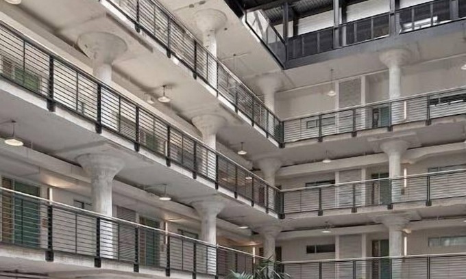 Crosstown Apartment | It's All Coming Up Rainbows & Adventures @Crosstown