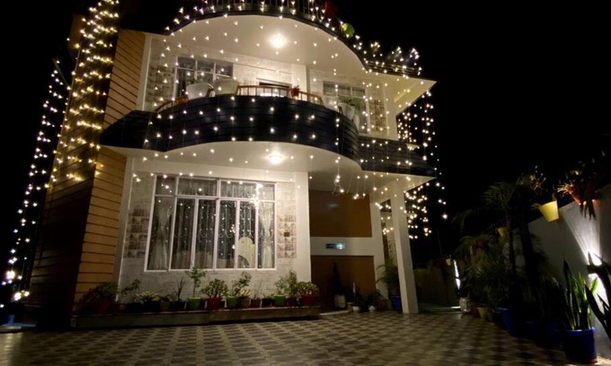 Shillong Villa | Iung Yutran