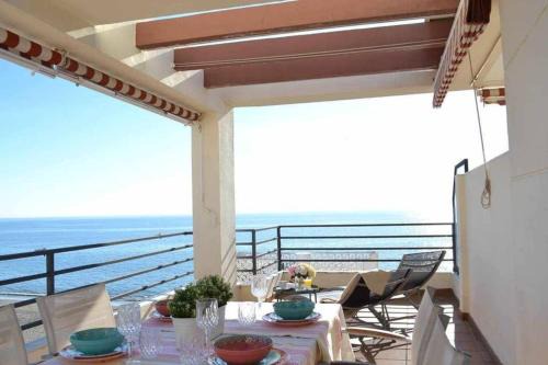 Caleta de Velez Apartment | JaimeSuite Ático Vistas al mar