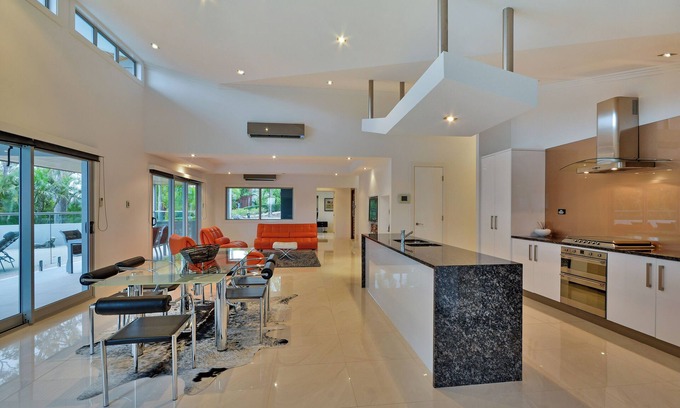 Hamilton Island House | Jasmine house