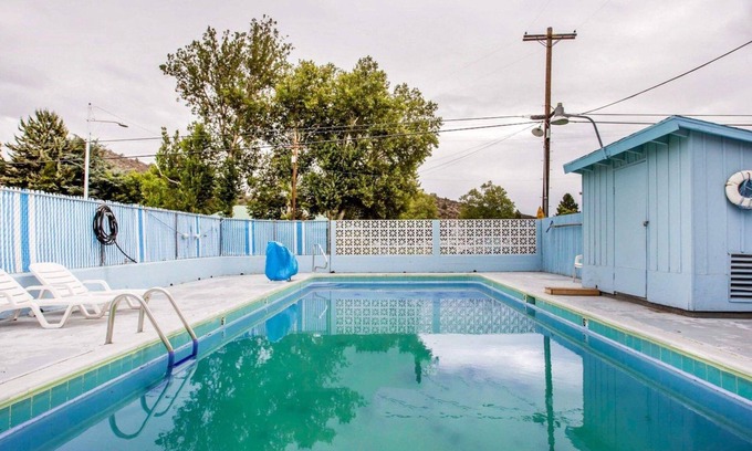 Yreka Hotel | Jefferson Inn