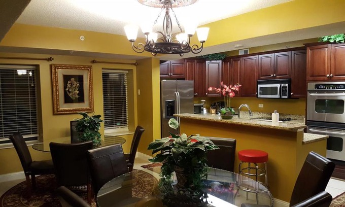 Myrtle Beach Apartment | JeffsCondos - 5 Bedroom - Ocean Blue Resort