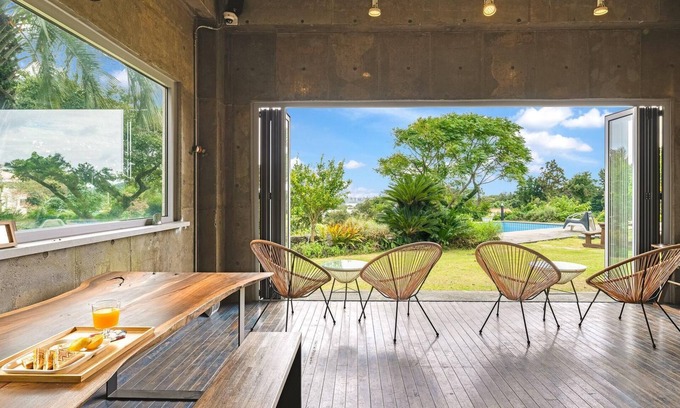 Seongsan House | Jeju Color In Jeju Pension