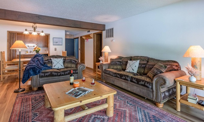 Teton Village Condo | JHRL - Slope-side Whiteridge B5 Condo - Walk to Tram
