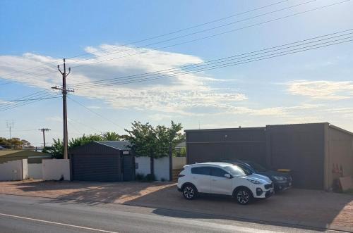 Port Broughton House | JJ's Shack