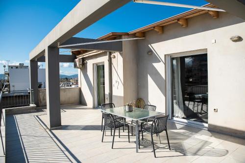 Patras Apartment | JO Art Loft