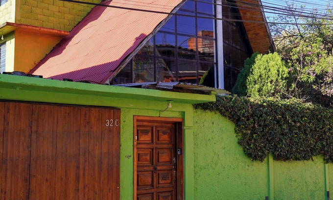 De Mexicanos House | John Cruz House