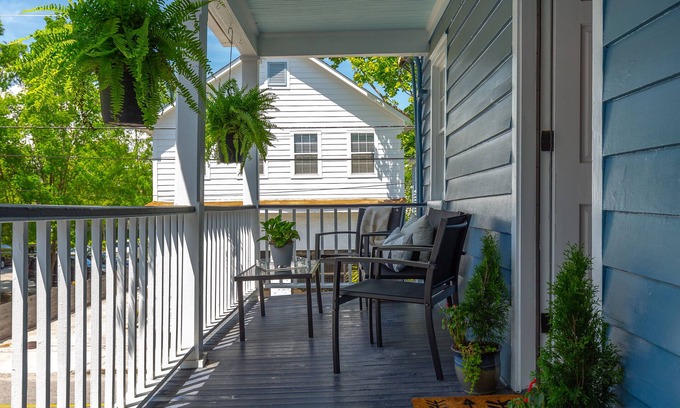 Cannonborough Elliotborough Condo | Jonathan Jasper Wright Inn