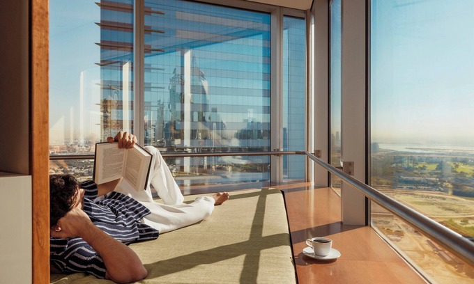 Trade Center Hotel | Jumeirah Emirates Towers Dubai