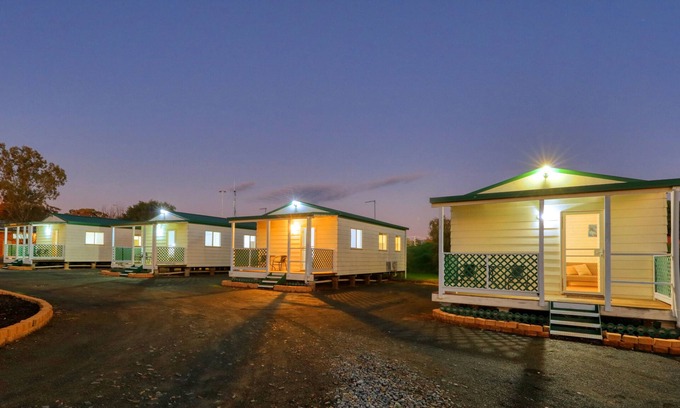 Junee Hotel | Junee Motor Inn