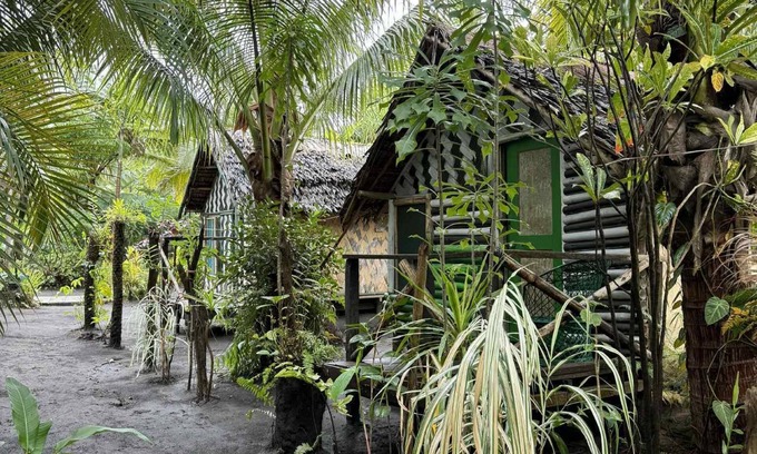 Tanna Island Bed & Breakfast | Jungle Oasis