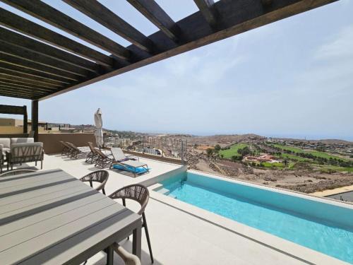 Salobre Villa | Kaiman 33 by VillaGranCanaria