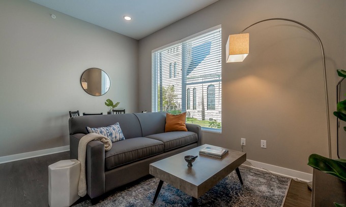 Downtown Des Moines Apartment | Kasa Downtown Des Moines