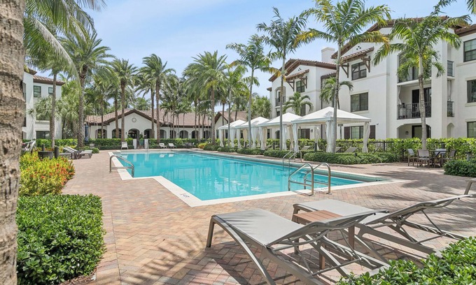 Park East Apartment | Kasa Hollywood Ft. Lauderdale