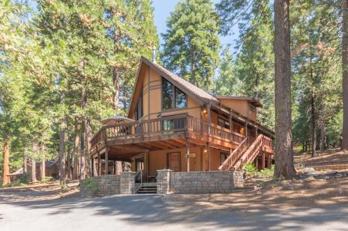 Dorrington House | Kevkos Cabin