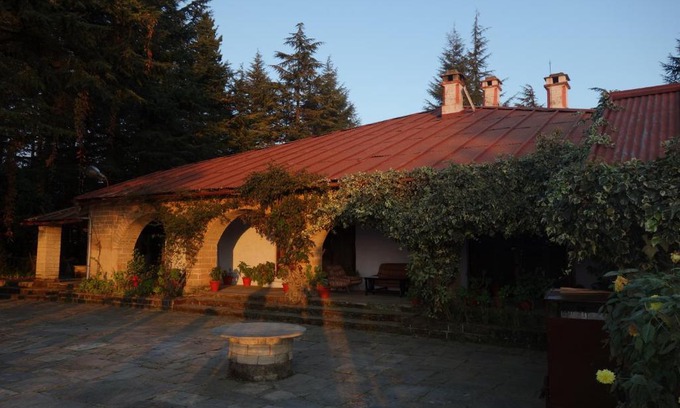 Almora Resort | Khali Estate