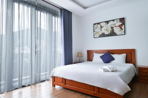 Con Son Hotel | Kim Ngân Hotel