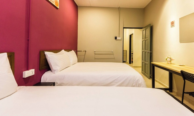 Central Seberang Perai Hotel | Kimsar 3BR Family Inn by uBook