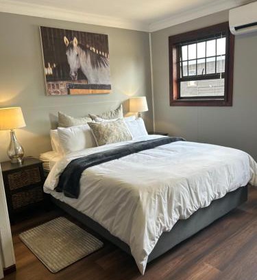 Tshwane Apartment | Kings 93 Cabins