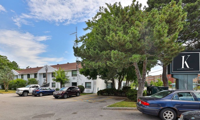 West Hill Hotel | Kingston Residences