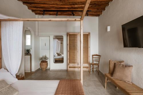 Psathi Apartment | Kisari Kimolos Cozy Studio