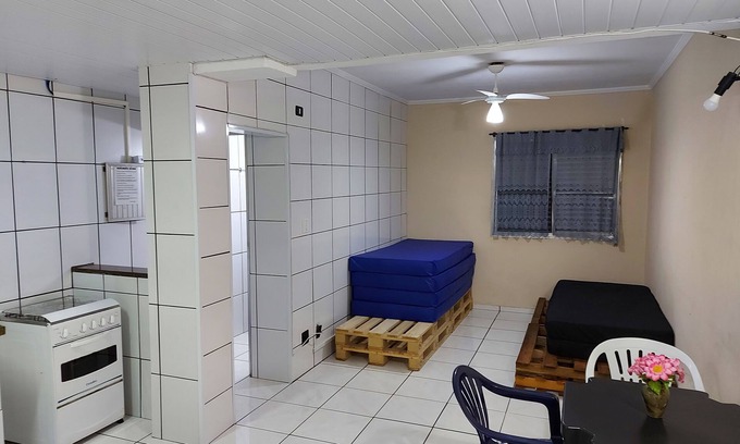 Praia Grande Apartment | KitNet on the sand 2 minutes walk from the beach