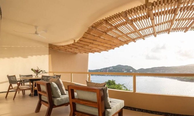 Playa la Madera Villa | KK 201 Villa, Bright&Elegant Condo w/ Beach Views