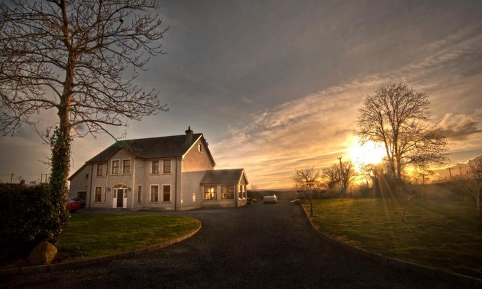 Craigavon House | Knockalla luxury property with hot tub suitable for families