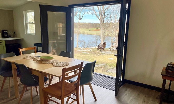 Knox County House | Knoxville and Smoky Mtn Riverside Retreat on the Holston with a beautiful view