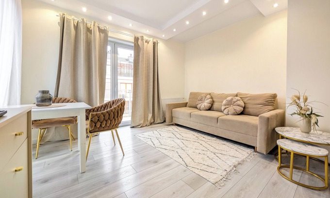 Fabryczna Apartment | Kościańska Cosy Apartment
