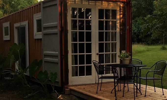 Live Oak Cabin | Kokomo Farms Tiny Eco/Artists Cabin off grid