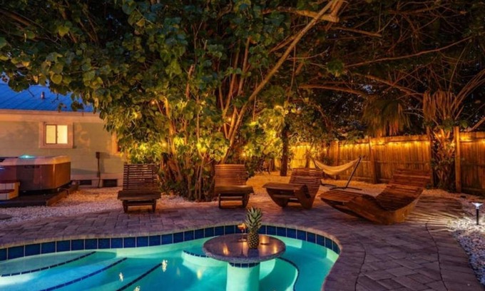 Shore Acre Heights House | Kokomo - near AMI beaches, private heated pool, spa, 2 kings, 5 Bdrm, Game Room