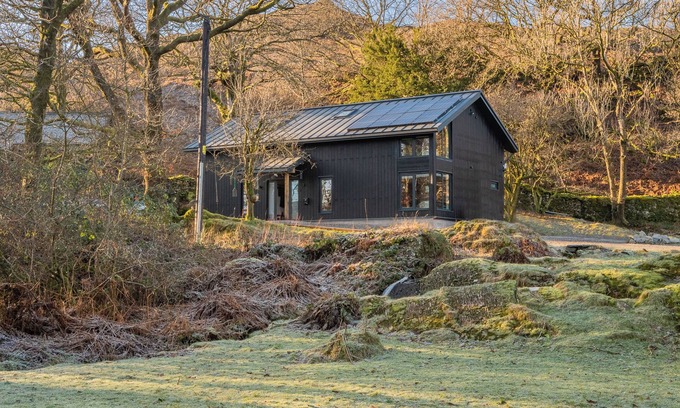 Broughton Mills Cottage | KOLBEH, pet friendly, character holiday cottage in Coniston