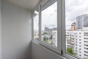 Pechers'kyi District Apartment | -kon15- in Київ