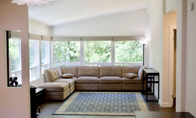 Kelseyville Resort | Konocti Lodge - Secluded Forest Getaway