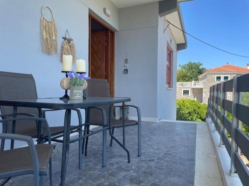 Kambos Apartment | Kouneli's House with Garden