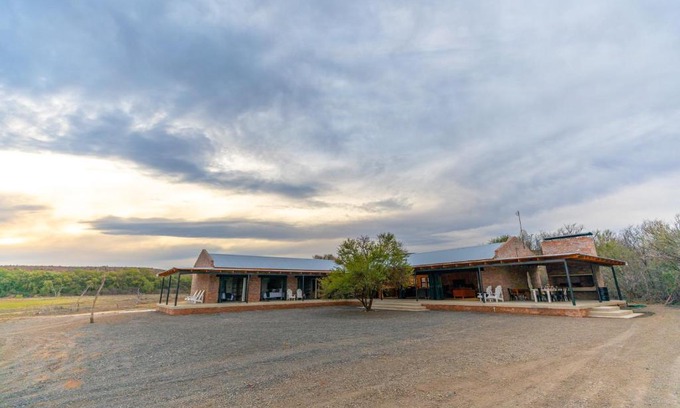 Camdeboo House | Kransplaas - Nyala Lodge