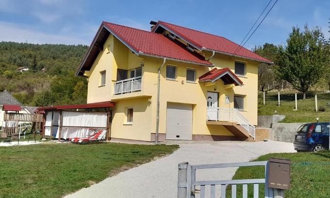 Jajce House | Kuća za odmor Plivska Jezera
