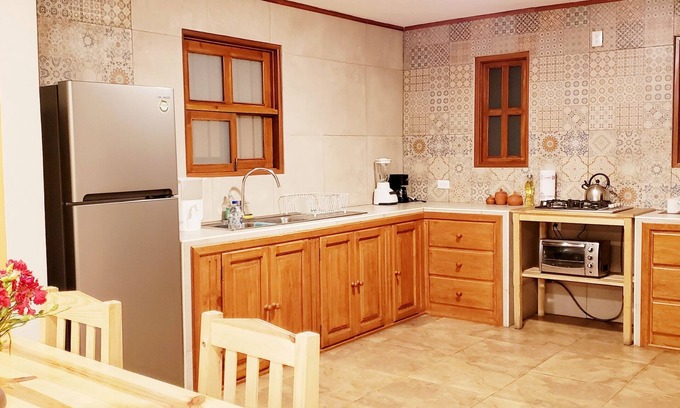 De Guadalupe House | KUKUL'IK | Cozy and Modern Home with Garage